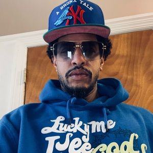 Meet your Posher, Jeffrey